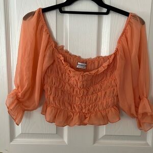 3/4 sleeve crop ruffled blouse